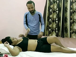 Indian Hot girl Fucking! Lovemaking Free with Body Massage!!